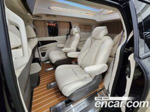 Kia Carnival HEV 9-Seater Signature 2024 года из Южной Кореи