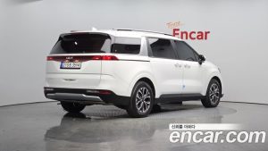 Kia Carnival 9-Seater Prestige 2023 года из Южной Кореи