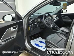 Kia Niro 1.6 HEV 2020 года из Южной Кореи
