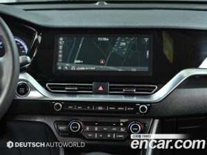 Kia Niro 1.6 HEV 2020 года из Южной Кореи