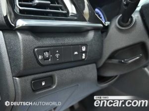 Kia Niro 1.6 HEV 2020 года из Южной Кореи