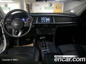 Kia K5 2.0 2020 года из Южной Кореи