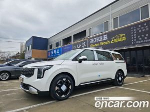 Kia Carnival HEV 9-Seater Signature 2024 года из Южной Кореи