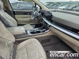 Kia Carnival HEV 9-Seater Signature 2024 года из Южной Кореи