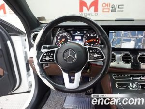 Mercedes-Benz E-Class E250 Avantgarde 2020 года из Южной Кореи
