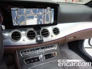Mercedes-Benz E-Class E250 Avantgarde 2020 года из Южной Кореи