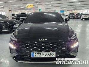 Kia K8 Signature 2023 года из Южной Кореи