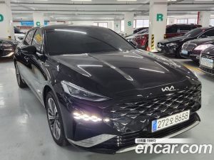Kia K8 Signature 2023 года из Южной Кореи