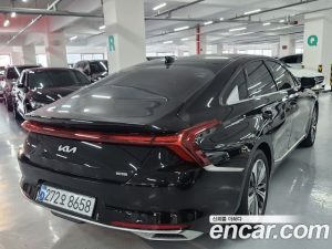Kia K8 Signature 2023 года из Южной Кореи