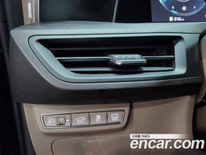Kia K8 Signature 2023 года из Южной Кореи