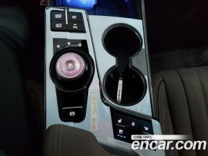 Kia K8 Signature 2023 года из Южной Кореи