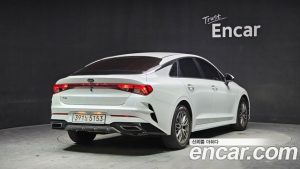 Kia K5 2.0 2021 года из Южной Кореи
