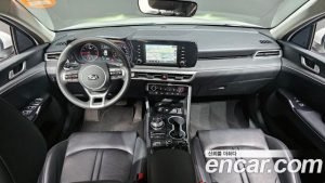 Kia K5 2.0 2021 года из Южной Кореи
