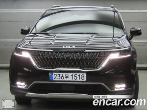 Kia Carnival Бензин 9-Seater Signature 2023 года из Южной Кореи