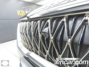 Kia Carnival Бензин 9-Seater Signature 2023 года из Южной Кореи