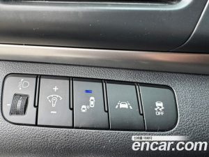 Hyundai AVANTE 1.6 2020 года из Южной Кореи