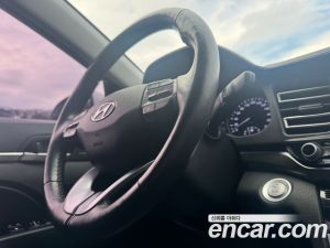 Hyundai AVANTE 1.6 2020 года из Южной Кореи