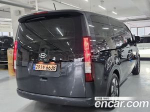 Hyundai Staria Tourer 9-Seater 2022 года из Южной Кореи