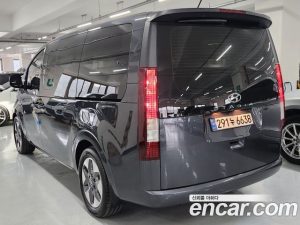 Hyundai Staria Tourer 9-Seater 2022 года из Южной Кореи