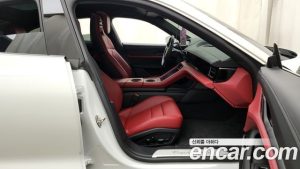 Porsche Taycan 4S 2021 года из Южной Кореи