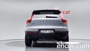 Volvo XC40 B4 R-디자인 2021 года из Южной Кореи