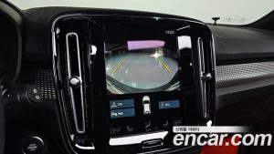 Volvo XC40 B4 R-디자인 2021 года из Южной Кореи