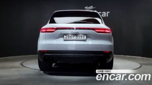 Porsche Cayenne 3.0 2020 года из Южной Кореи