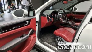 Porsche Cayenne 3.0 2020 года из Южной Кореи
