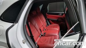 Porsche Cayenne 3.0 2020 года из Южной Кореи
