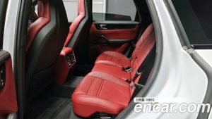 Porsche Cayenne 3.0 2020 года из Южной Кореи