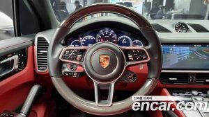 Porsche Cayenne 3.0 2020 года из Южной Кореи