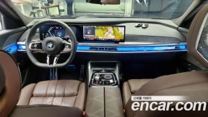 BMW 7-Series 740i sDrive M Sport 2023 года из Южной Кореи