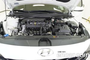 Hyundai AVANTE 1.6 2021 года из Южной Кореи