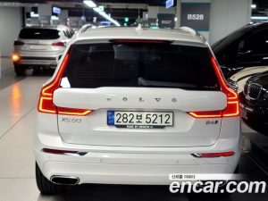 Volvo XC60 B6 Inscription 2021 года из Южной Кореи