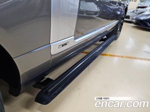 Land Rover Range Rover 4.4 SDV8 AB LWB Дизель 2020 года из Южной Кореи