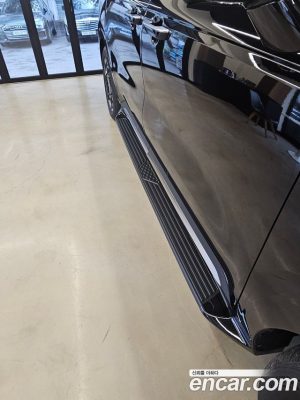 Kia Carnival Бензин 9-Seater HI-Limousine (Specialized Company) 2024 года из Южной Кореи