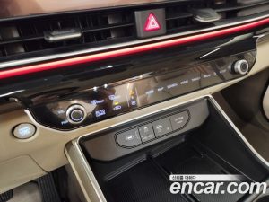 Kia Carnival Бензин 9-Seater HI-Limousine (Specialized Company) 2024 года из Южной Кореи