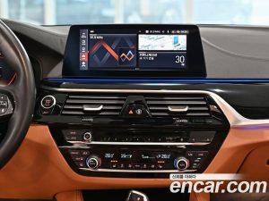 BMW 5-Series 520i Luxury 2020 года из Южной Кореи