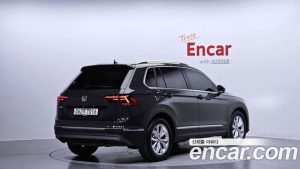 Volkswagen Tiguan 2.0 TDI Premium 2020 года из Южной Кореи
