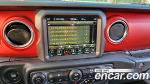 Jeep Wrangler 2.0 Overland 4Door 4xe 2020 года из Южной Кореи