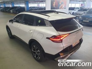 Kia Sportage Signature 2WD 2023 года из Южной Кореи