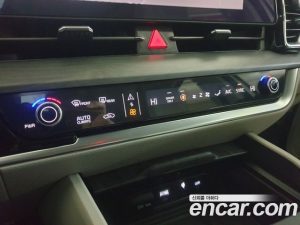 Kia Sportage Signature 2WD 2023 года из Южной Кореи