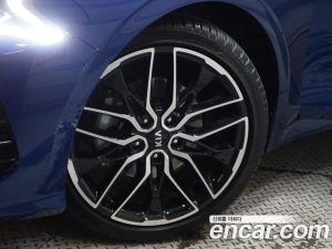 Kia K5 1.6 Turbo 2020 года из Южной Кореи