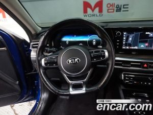 Kia K5 1.6 Turbo 2020 года из Южной Кореи