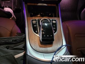 Mercedes-Benz G-Class G400 d 2021 года из Южной Кореи