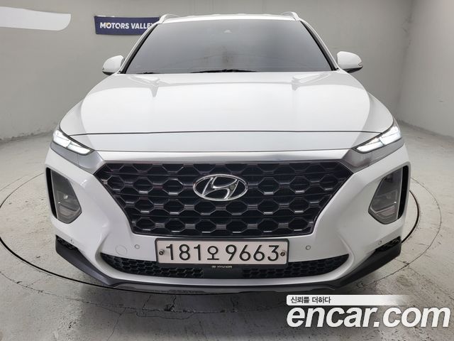 Hyundai Santafe Дизель 2.0 2WD 2020 года из Кореи