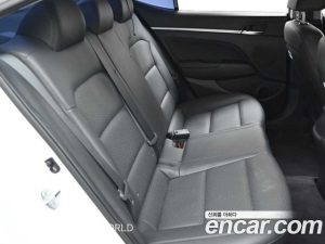 Hyundai AVANTE 1.6 2020 года из Южной Кореи