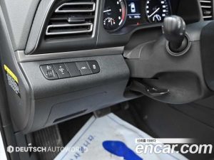 Hyundai AVANTE 1.6 2020 года из Южной Кореи