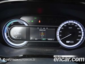 Kia Niro 1.6 HEV 2021 года из Южной Кореи