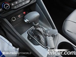 Kia Niro 1.6 HEV 2021 года из Южной Кореи